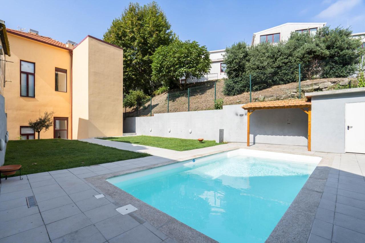 Sunny Bright Duplexes & Pool By Host Wise Вила-Нова-ди-Гая Экстерьер фото